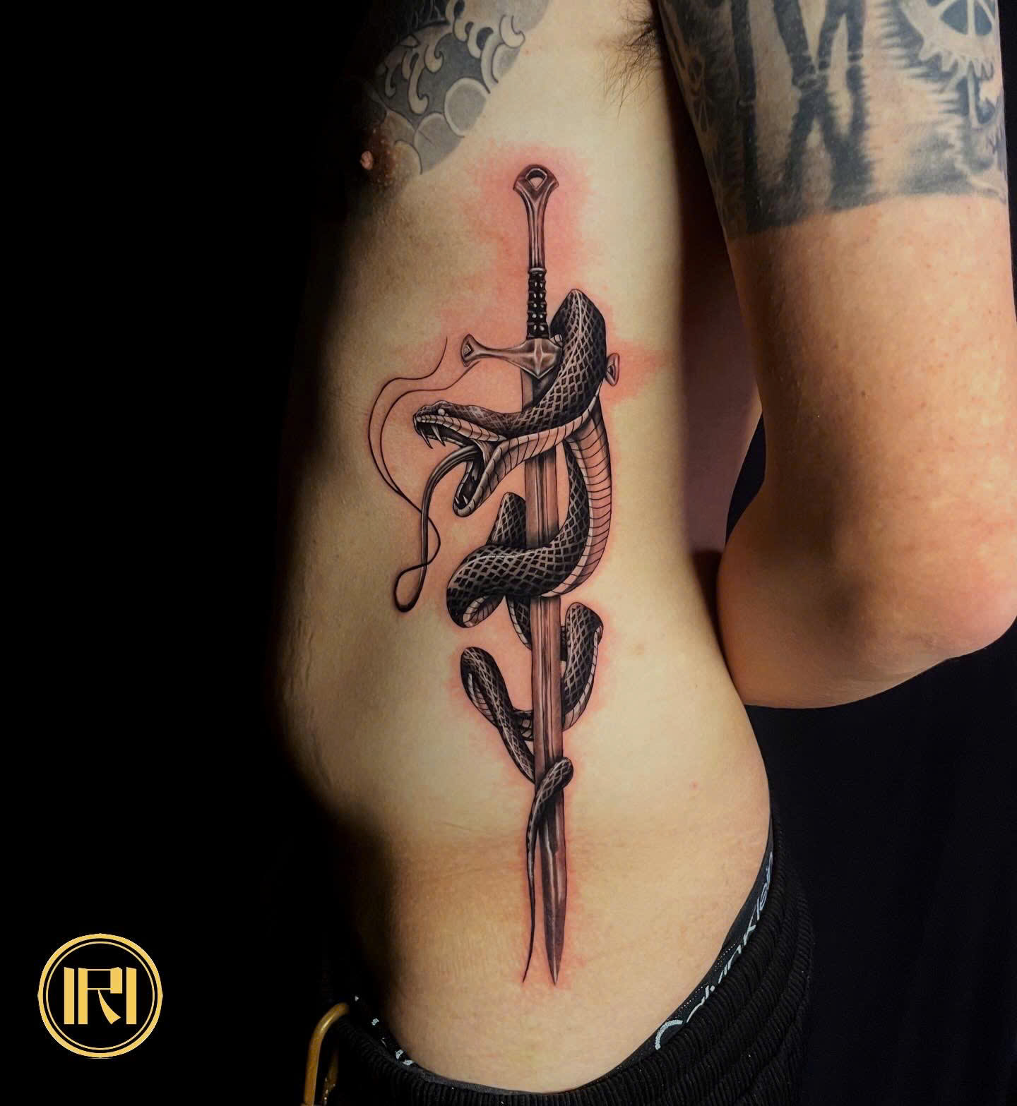 Realism & Blackwork #12